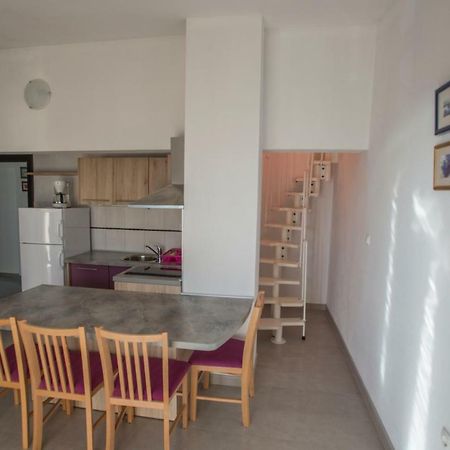 Apartmani Simic Starigrad Paklenica Luaran gambar